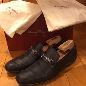 LIKE NEW!! Salvatore Ferragamo Men’s shoes